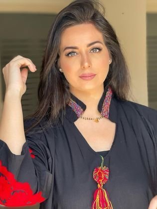 هبة مجدي
